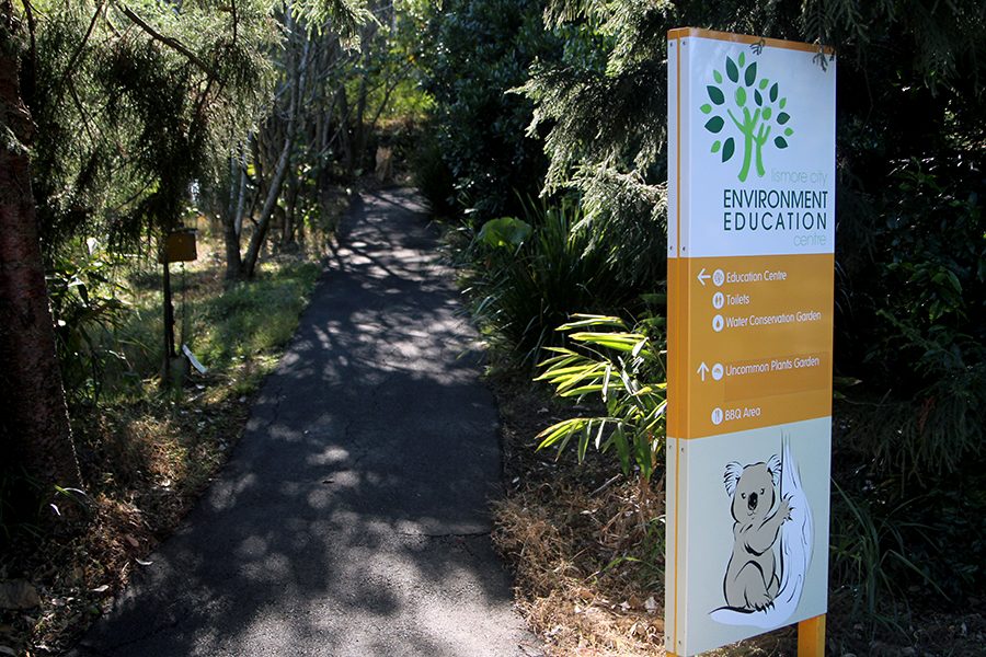 Over+600+species+of+plants+native+to+the+Northern+Rivers+have+been+planted+by+volunteers+in+the+Lismore+Rainforest+Botanic+Gardens.+