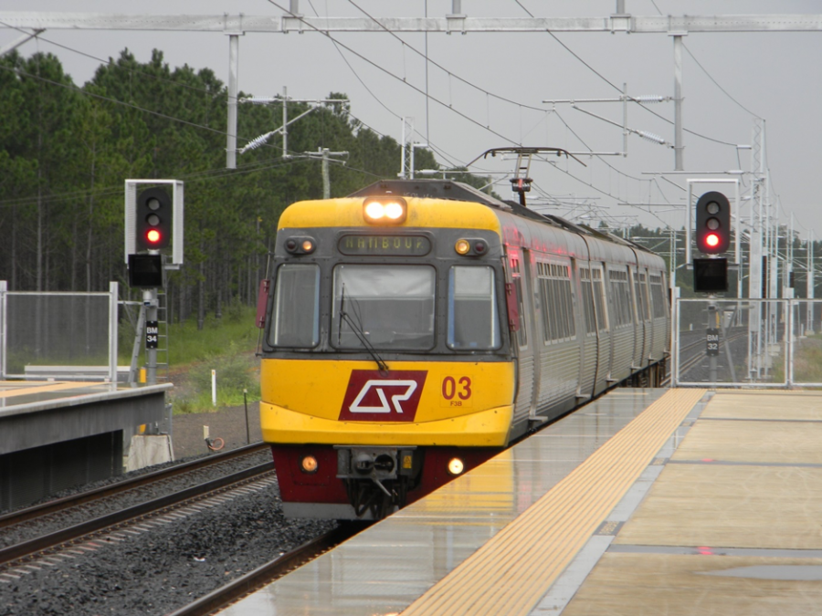 A+train+en-route+to+the+Nambour+Train+Station+on+the+NCL+which+is+at+the+centre+of+debate+regarding+the+B2N+Project